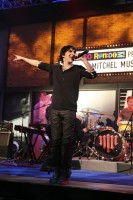 /album/michel-musso-fans-page/mitchel-musso-guest-star-in-so-random-227228-jpg/